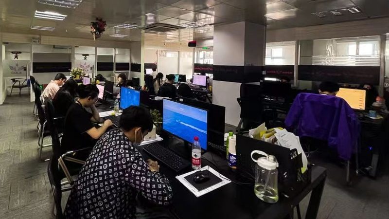 MG动画扁平风格与渐变风格：一场视觉风格的对话
